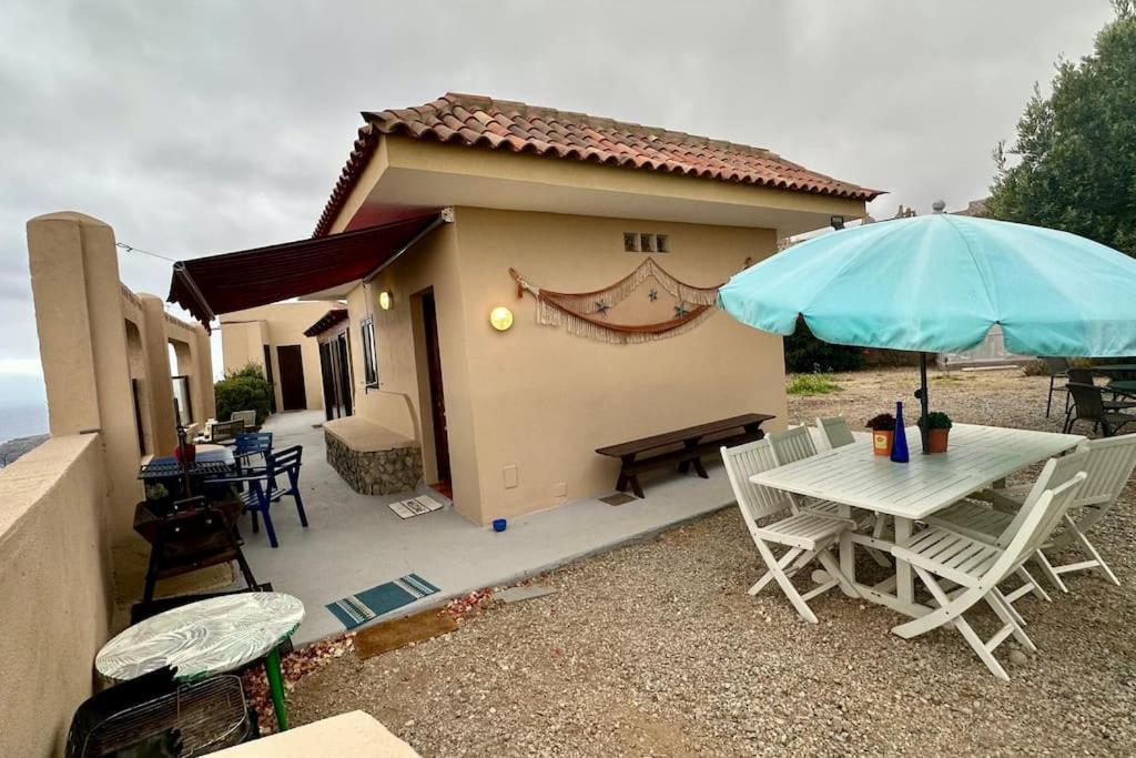 Villa Peaceful Oasis With Magical Sea Views And A Pool à Santa-Cruz de Ténérife Extérieur photo