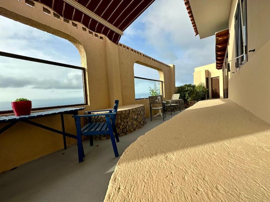 Villa Peaceful Oasis With Magical Sea Views And A Pool à Santa-Cruz de Ténérife Extérieur photo
