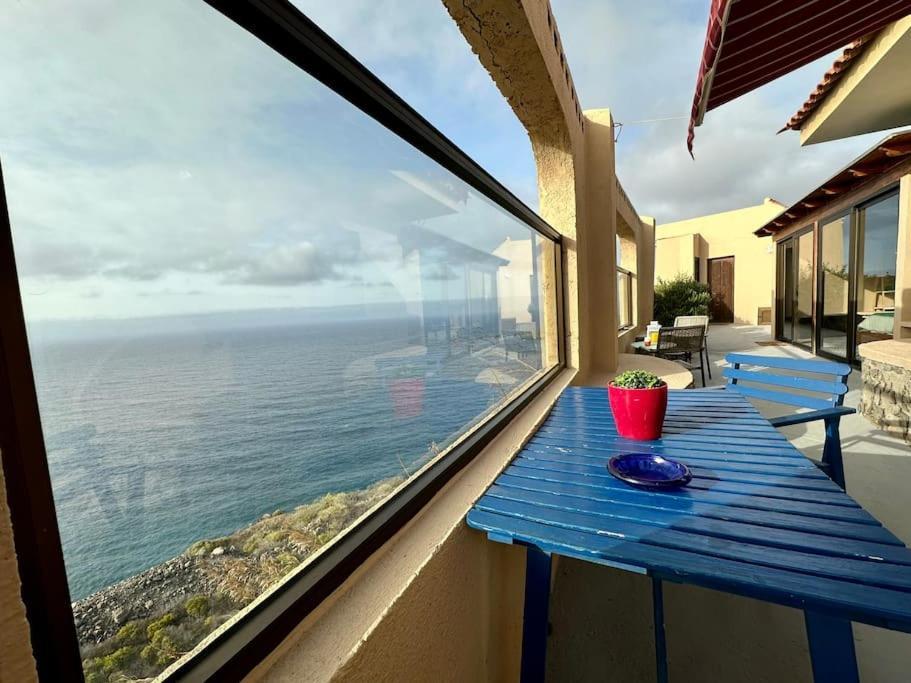 Villa Peaceful Oasis With Magical Sea Views And A Pool à Santa-Cruz de Ténérife Extérieur photo