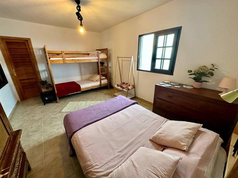 Villa Peaceful Oasis With Magical Sea Views And A Pool à Santa-Cruz de Ténérife Extérieur photo